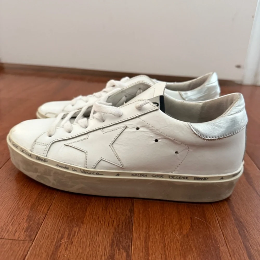 Golden Goose Tennis Shoes - Picture 2 of 4